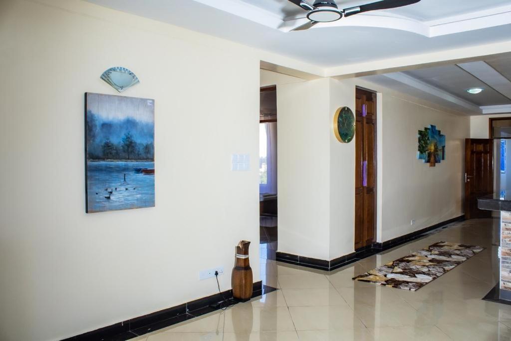 Emirates Reef Apartment 8D Момбаса Екстер'єр фото