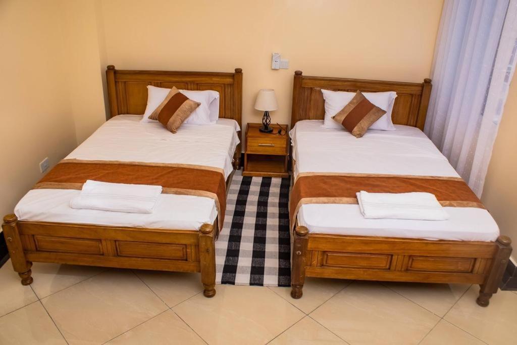 Emirates Reef Apartment 8D Момбаса Екстер'єр фото